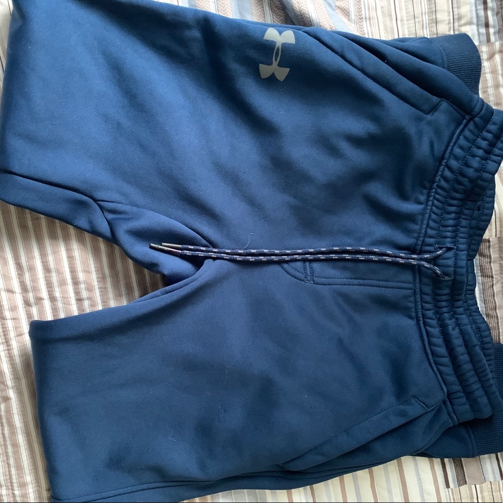 Blue fitted Under Armor sweatpants joggers